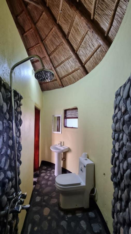Lake Nyamirima Cottages Fort Portal Luaran gambar